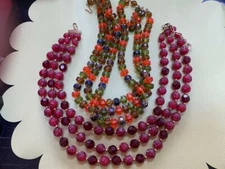 VTG 1950/60'S LOT OF 2 TRIPLE STRAND MOLDED PLASTIC/ LUCITE NECKLACES