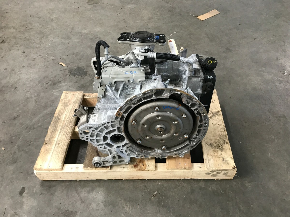 ツツミ 10k Overzip – Ten Thousand