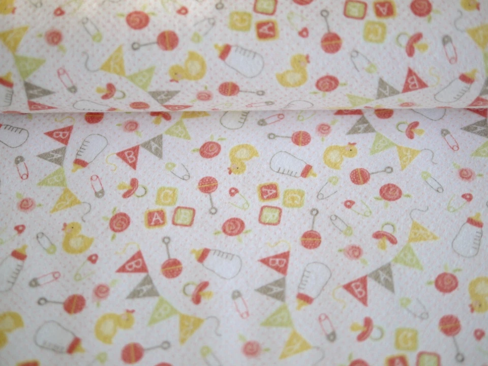 MODA Flanell Patchworkstoff SWEET BABY Fläschchen Rassel Wimpelkette 2 Farben - Bild 4 von 4