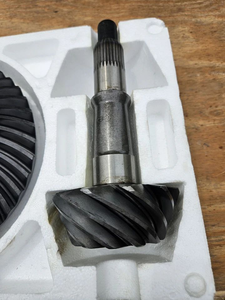 Anillo y piñón de 8,5" 10 pernos 3,42 para GM Chevy Chevelle Nova Camaro GTO 1970-'81 Foto 2 de 4