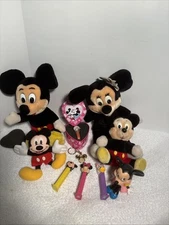 Vintage Walt Disney Minnie Mouse  Merchandise Group.  See Description For Detail