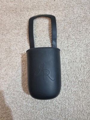 Ryan & Rose Cutie Halter Universal Kinderwagen Roller Getränkehalter schwarz gebraucht