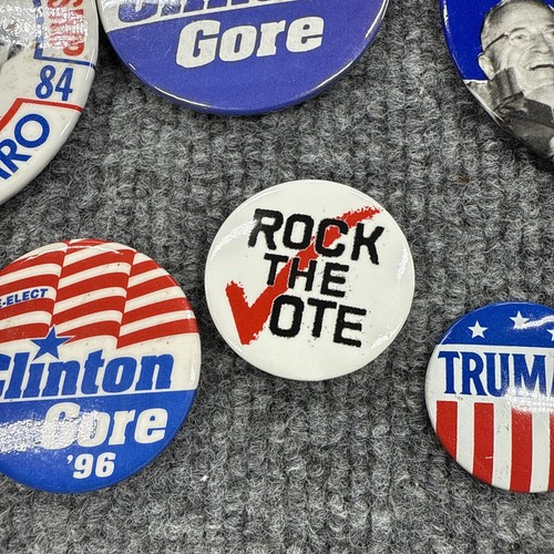 Lote de 13 botones pinback de campaña política vintage - Nixon, Clinton, FDR, más - Imagen 11 de 16
