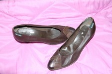 Chaussures Escarpin confort " TED LAPIDUS " P 38 talon 7 cm