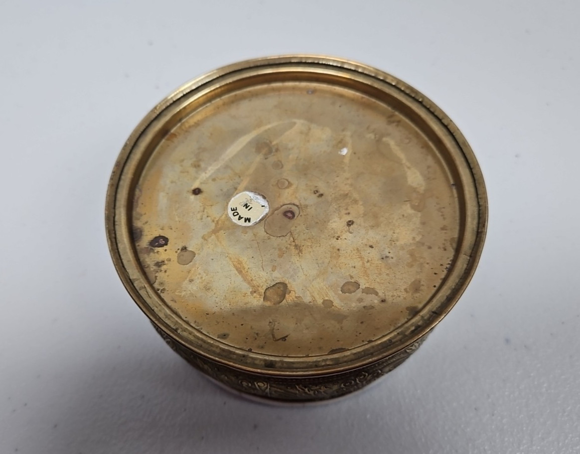 Vintage Brass and Mother Of Pearl Floral Design Trinket Box Dish