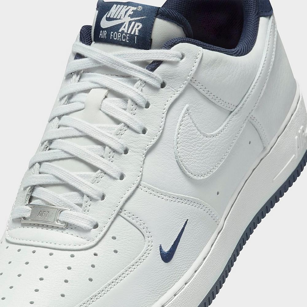 NIB Men Nike Air Force 1 Low  display picture 1