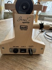 Louet Jenn-e Electronic Spinning Wheel in Case with Bobbins, Foot Pedal