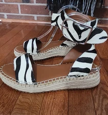 Franco Sarto Marona Espadrille Platform Sandal Zebra Black White Ankle Strap 7M