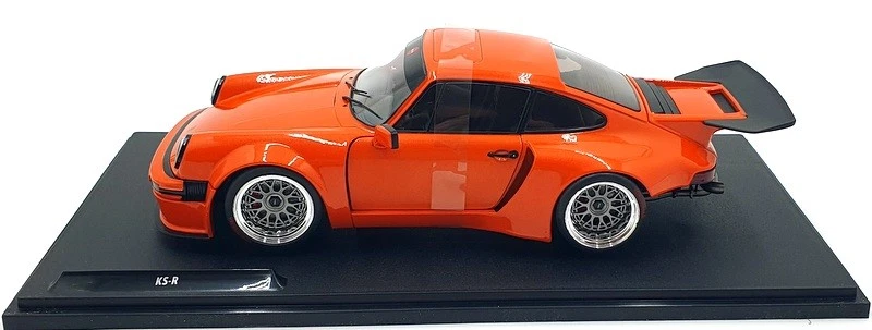 Solido 1/18 Scale Diecast S1810501 - 2002 Porsche KS-R - Orange - Image 4 of 4