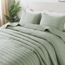 Sage Green Oversized California Cal King Size Quilt Bedding Sets with 2 Pillow S