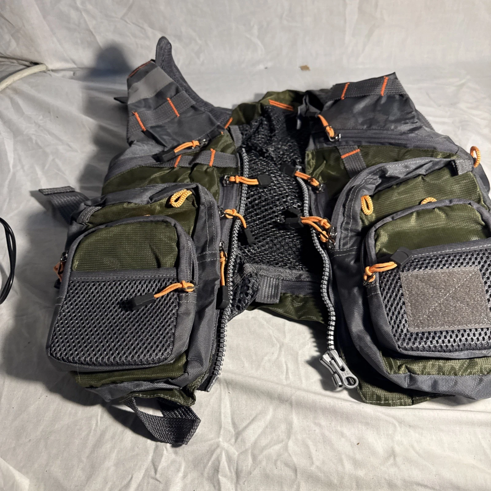 Small fly fishing vest size 3