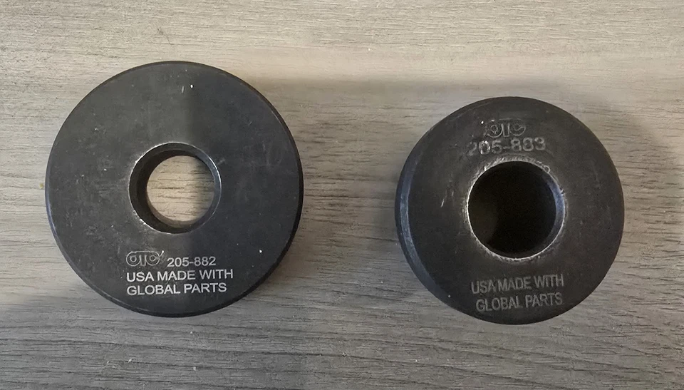 Herramientas y equipos OTC 6875 2 piezas Juego de instalación de sellado/cubierta antipolvo de eje de enlace PTU nuevo Foto 4 de 4