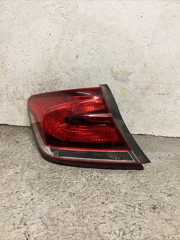 2013 2014 2015 Honda Civic REAR LEFT LH DRIVER SIDE TAIL LIGHT OEM LAMP