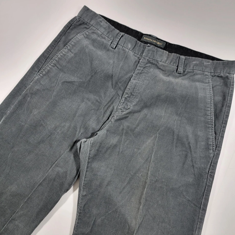 Pantalones de pana para hombre Banana Republic de colección frente plano gris talla 36x34 Foto 3 de 4