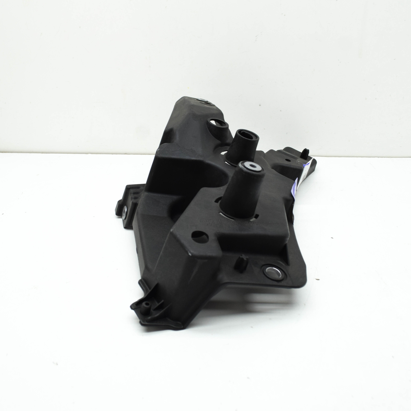 VOLVO XC60 MK2 Front Left Fender Carrier 32288932 NEW GENUINE | eBay 