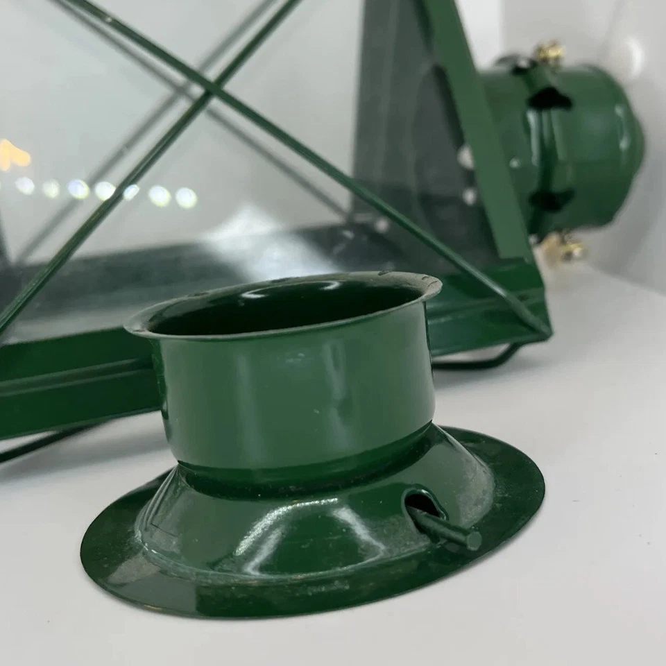 Linterna Triángulo Vidrio Retro Cazador Verde Sostener Pequeña Vela Cuelga 7" + Mango Foto 2 de 4