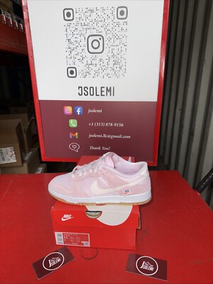 Nike Dunk Low Teddy Bear Size: 8.5W