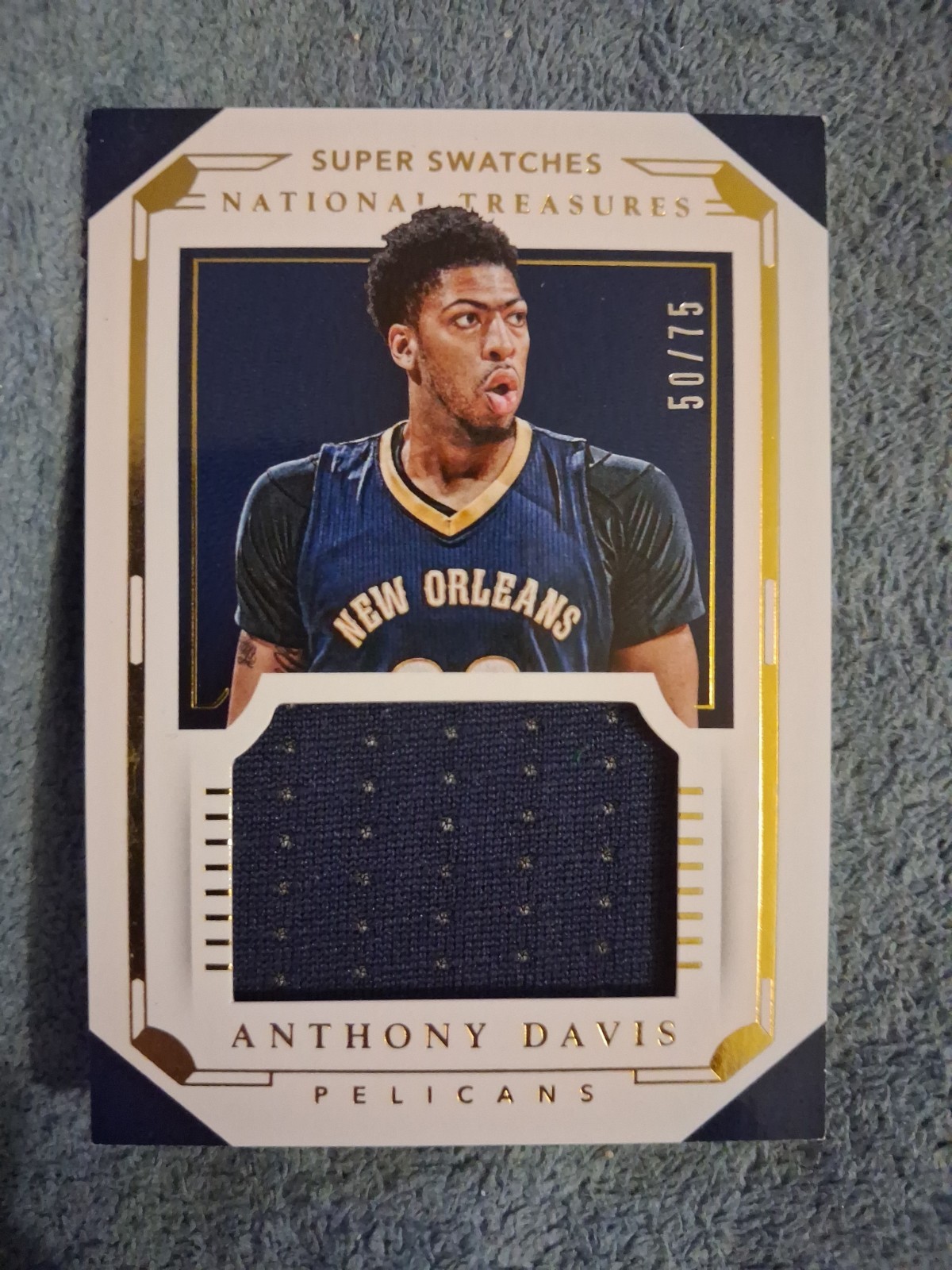 2015-16 Panini National Treasures - Super Swatches Anthony Davis #12 /75 (MEM)