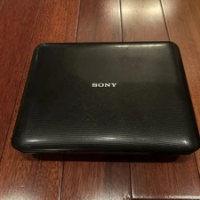 Sony DVP-FX780 Portable DVD Player with Screen (7") No Remote No Power Cord