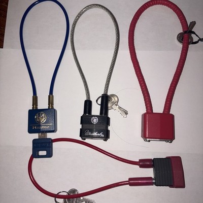 Firearm Handgun Rifle Shotgun Gun Cable Lock And Trigger Locks Lot Of 4 