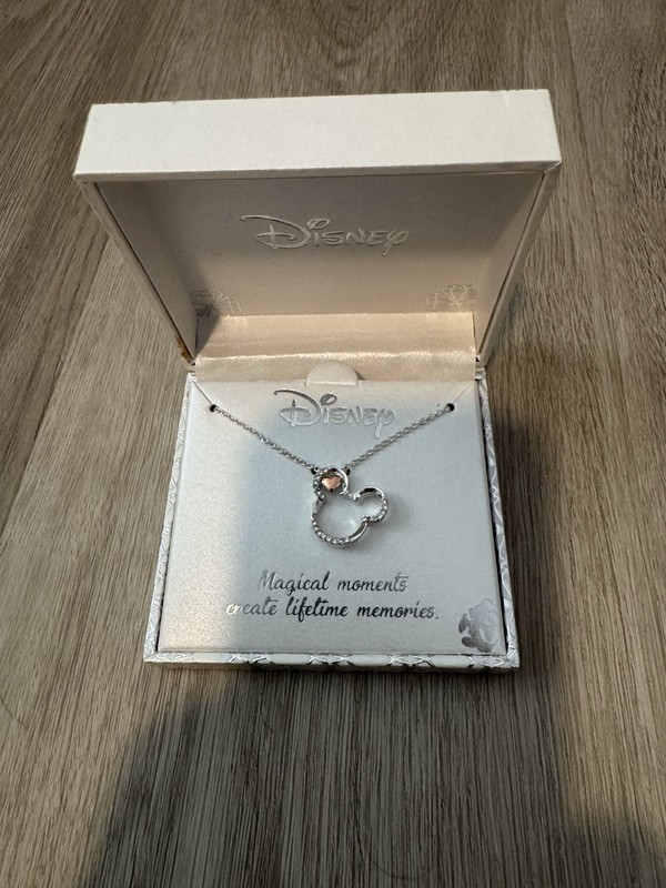 New Disney Fine Silver Plated Necklace With Crystals Heart Mickey Mouse