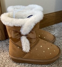 NWT Falls Creek Girls Boots Faux Fur Suede Tan Bows Gold Stars Size 7