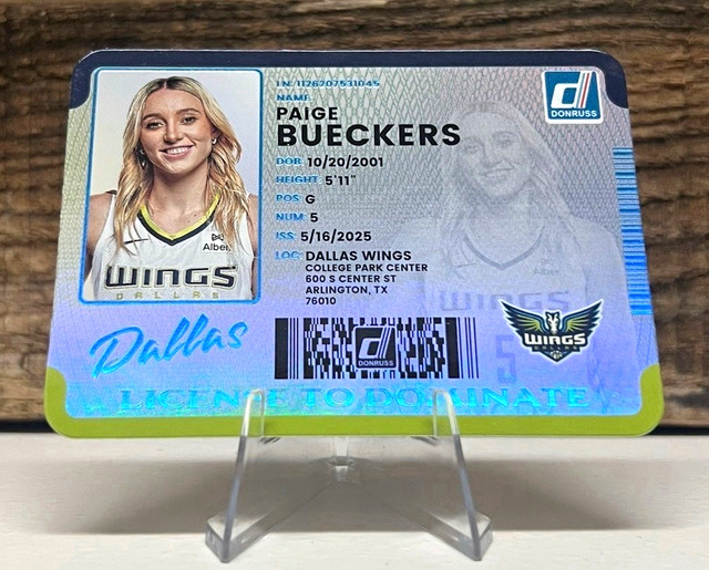 🚨2026 WNBA Donruss License to Dominate CASE HIT Paige Bueckers (Very Clean)