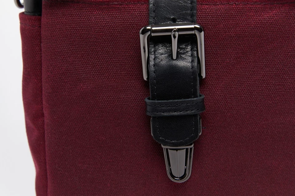 Bolso para cámara de lona callejera ONA Bond (borgoña) nuevo Foto 4 de 4