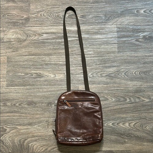 Jack Georges Brown Tooled Floral Leather Voyager Leather Backpack Crossbody Bag - Picture 2 of 16
