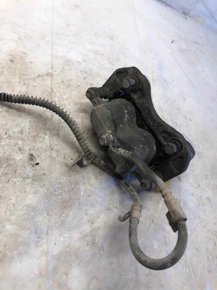 Kit de pinza de freno de disco delantera izquierda lado del conductor HYUNDAI XG350 2001-2003 sedán 3,5 L Foto 3 de 4