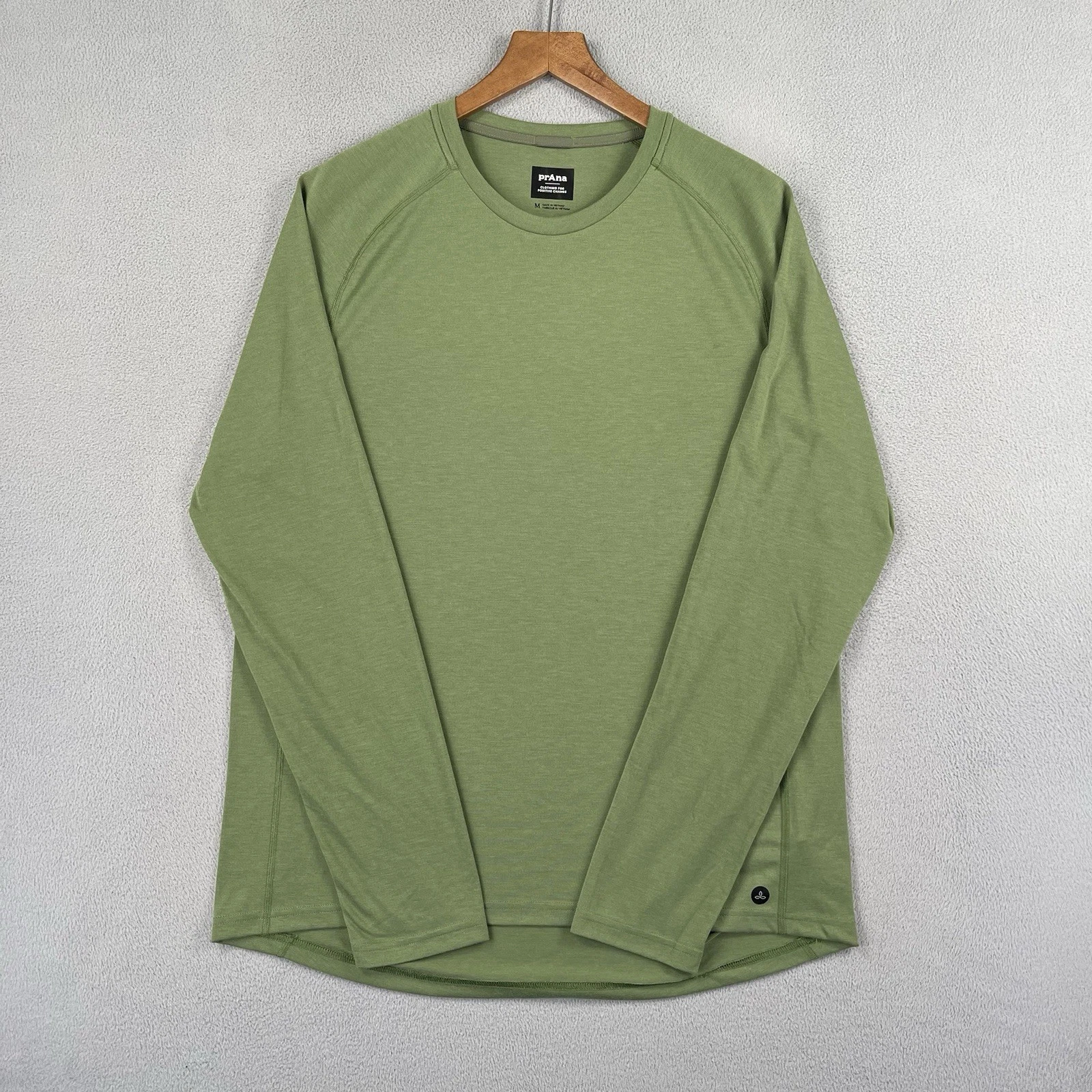 Prana Shirt Men’s Medium Green Long Sleeve Outdoor Base Layer Lightweight Hike
Opens in a new window