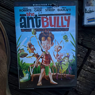 The Ant Bully DVD Widescreen Additional Scenes PG English Roberts Cage Streep