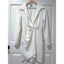 NWOT ASOS White Long Sleeve Wrap Sexy Open Collared Minimal Cocktail Dress 4