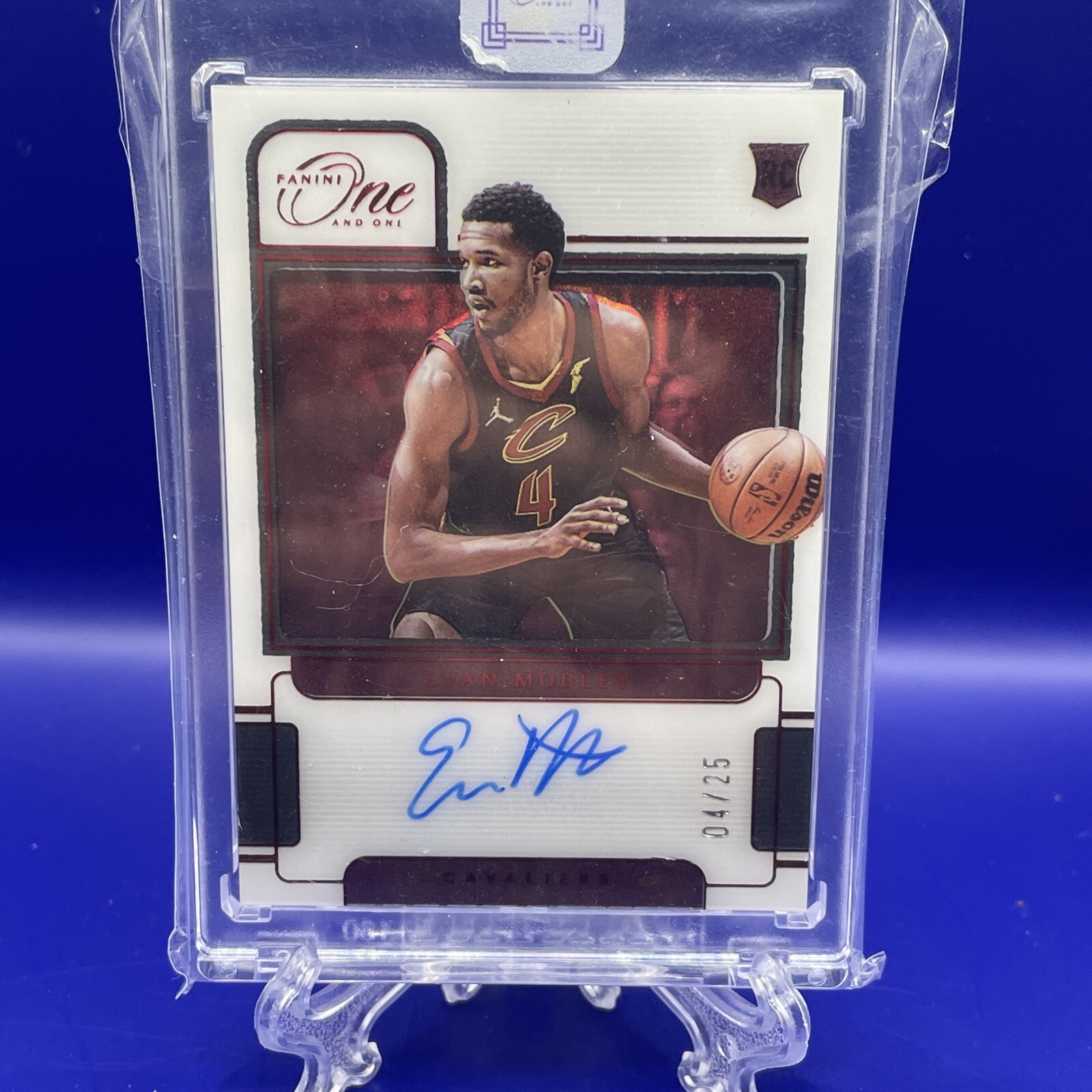 2021-22 Panini 1&1 Rookie Autograph Red 4/25 Jersey # Evan Mobley Cleveland Cavs