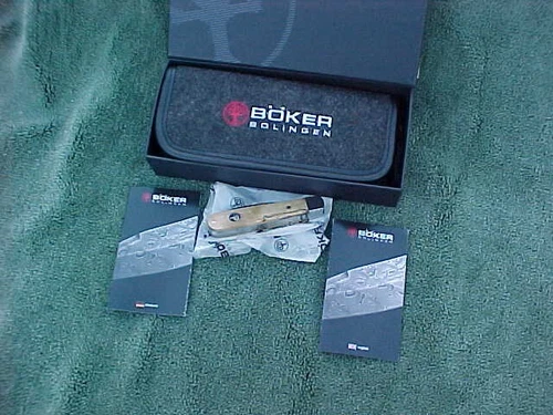 Collectible BOKER N690 BARLOW CURLY BIRCH Pocket Knife New with Zipper Pouch Box