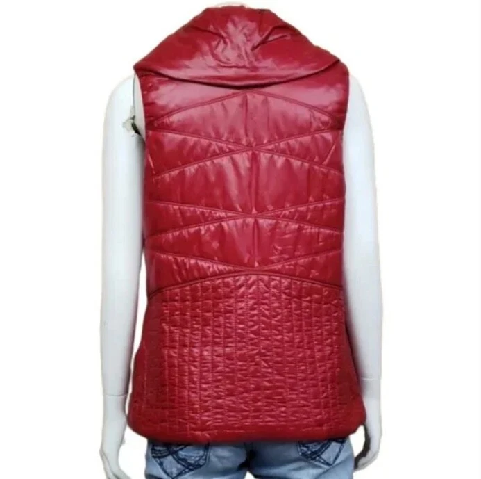 Chaleco Lucy Acolchado Color Frambuesa Puffer Chaqueta Talla Mediana Cremallera y Cierre a Presión Foto 4 de 4