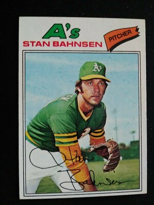 1977 Topps Baseball Card # 383 Stan Bahnsen - Oakland A's