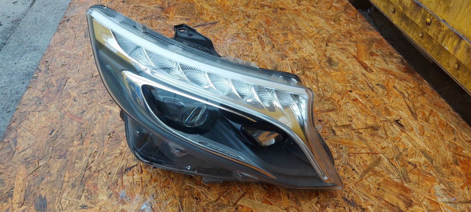 Frontscheinwerfer Mercedes-Benz W447 A4479064700 Led Rechts 