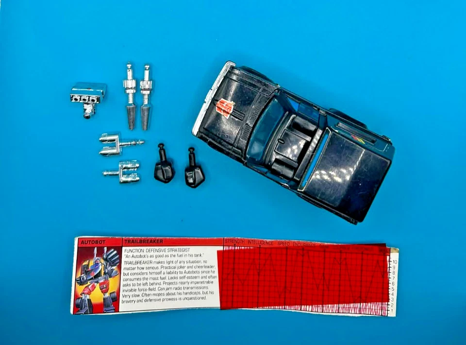 Vintage Transformers G1 1984 Trailbreaker 100% Complete w/ Spec Card - Image 3 of 4