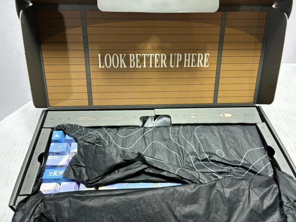 One Piece x Higround Gaming Keyboard Nami Edition Limited Collaboration - Image 3 of 4