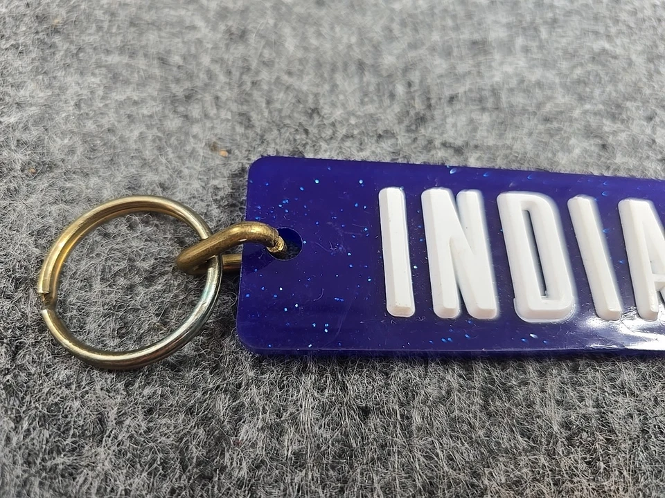 Keychain Cleveland Indians Long Blue Plastic White Lettering MLB Souvenir Vtg - Image 3 of 4