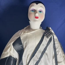 SEYMOUR MANN HARLEQUIN DOLL PORCELAIN STUFFED 1985 BLACK/WHITE VINTAGE PIERROT