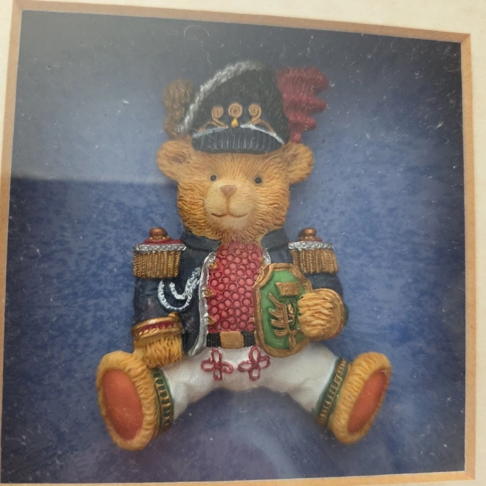 2x Vtg 3d Red Navy Coat Teddybear Toy Soldier Shadowbox Framed Christmas Nursery - Image 3 of 4