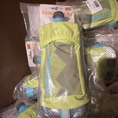 NEW! Nathan QuickSqueeze Water Bottle (((Only)) 18 Oz