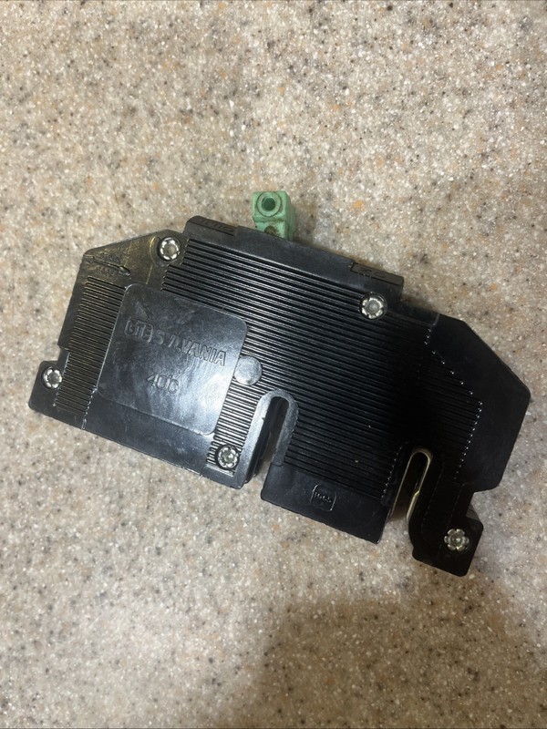 30 Amp GTE Sylvania Dual 2 Pole Twin R38-type Breaker