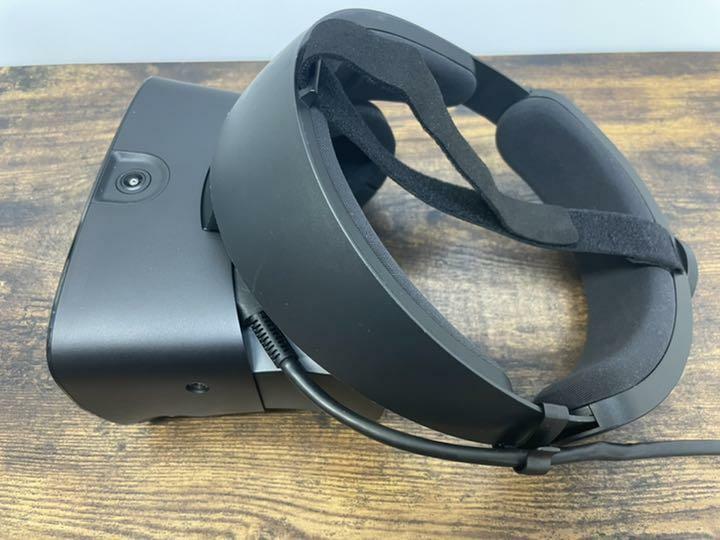 Oculus Rift S PC Powered VR Gaming Headset Japan Import