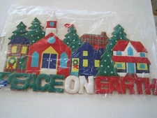 Lillian Vernon Peace On Earth Wall Hanging 20" x 12" NIP