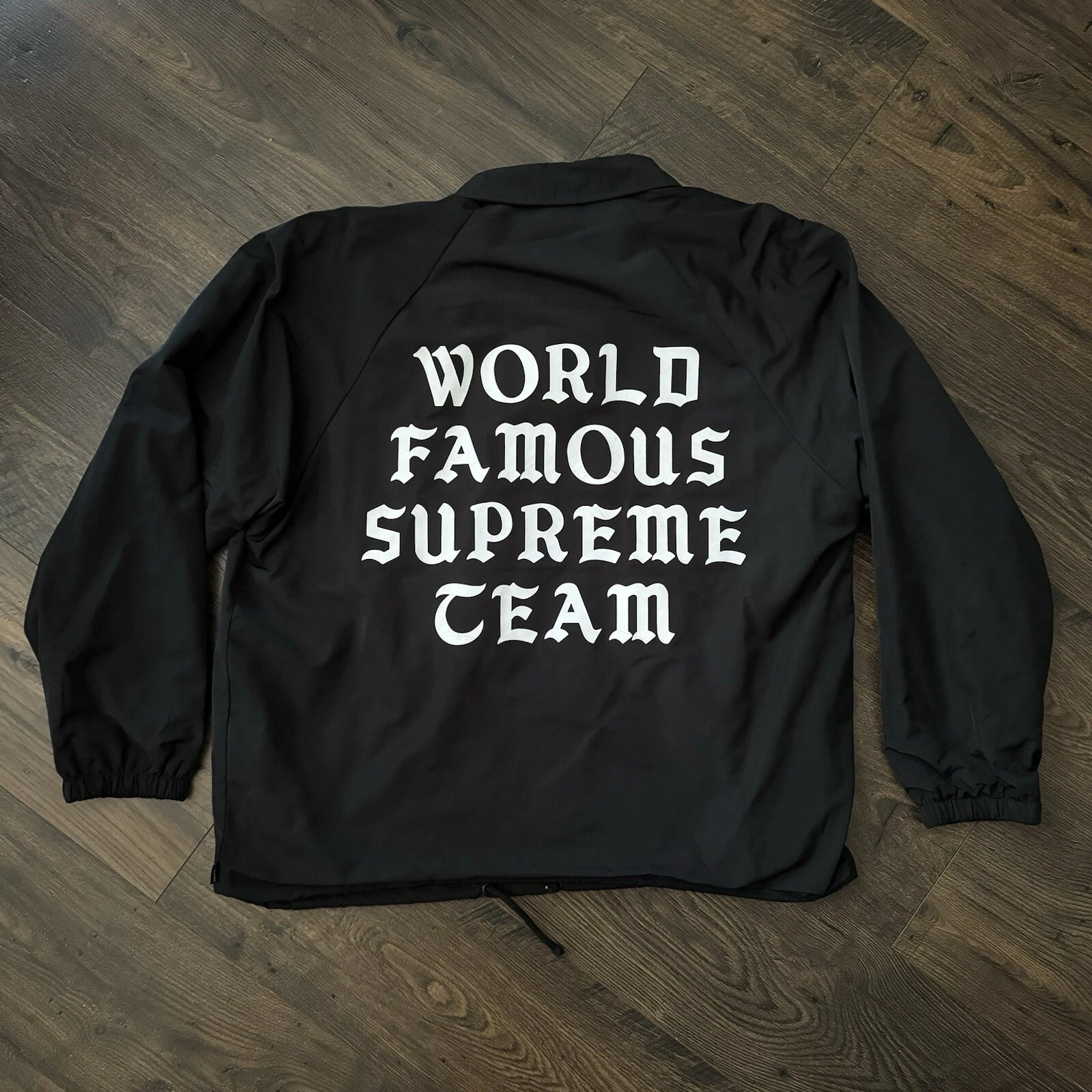 Veste noire Supreme World Famous Coaches taille L excellent état ��