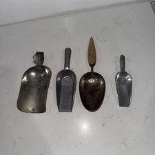 Vintage Small Metal Scoops Set of 4. Japan, Taiwan, & Unbranded