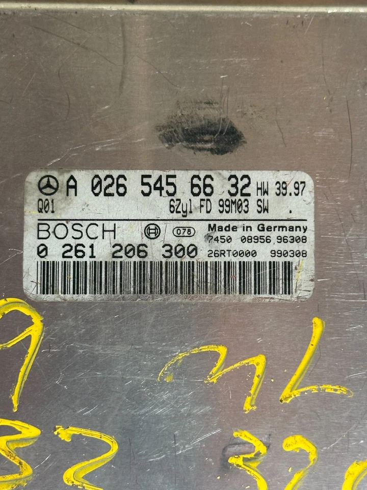 1998-2001 MERCEDES BENZ ML320 ENGINE CONTROL MODULE A 026 545 66 32 OEM (AA 308) - Image 2 of 4